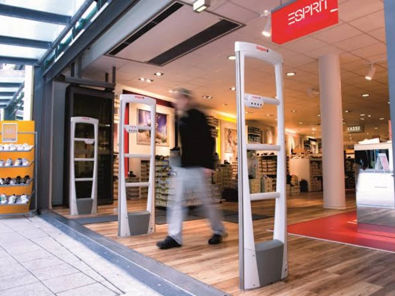 Hoe winkels EAS Security-boodschappentassen gebruiken om diefstal van booster...